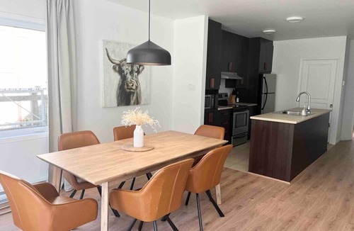 Bromont Condo | Condo ski-in/ski-out au pied des pentes