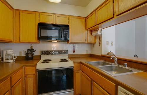 Angel Fire Condo | Condo two blocks from the Chile Express