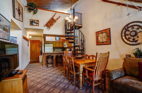 Angel Fire Condo | Condo two blocks from the Chile Express