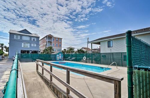 North Carolina Coast House | Condo w/Balcony & Pool: Walk to 2 Beach Accesses!