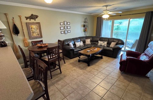 Alexander City Condo | Condo with Awesome Lake view.