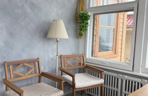 Desjardins Apartment | Condo with beautiful view of the Château Frontenac.