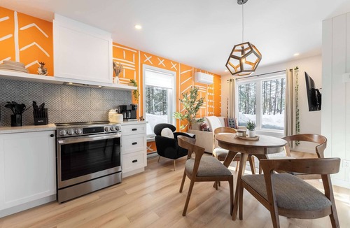 Saint Come Apartment | Condo with spa | Le Safari Nordik