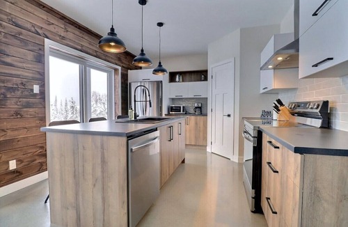 Saint-David-de-Falardeau Apartment | Condos Monts-Valin - 27, rue du Sommet (Valinouët)