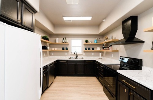 Jefferson City Apartment | Conestoga Quarters - Studio Apartment