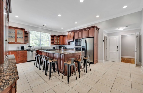 Biltmore Acres House | Conference House Near Emory/CDC w/Arcade