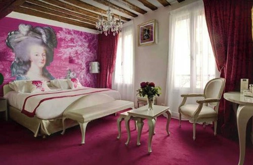 Les Halles Hotel | Confidential Room 1, a stone's throw from the Louvre