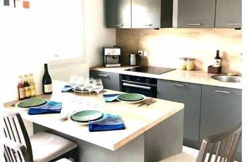 Saint-Vincent-de-Tyrosse Apartment | Confort Plage Piscine