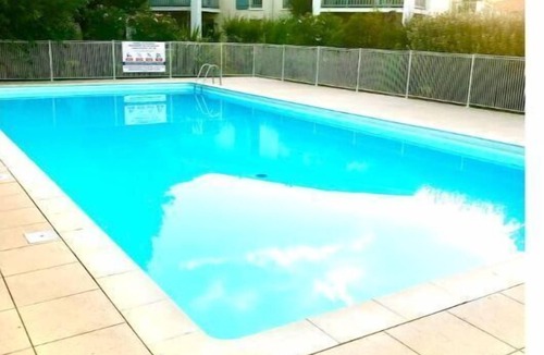 Saint-Vincent-de-Tyrosse Apartment | Confort Plage Piscine