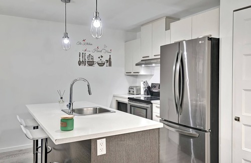 Rock Forest Apartment | Confora 720