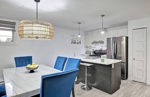 Rock Forest Apartment | Confora 720