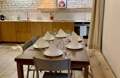 Matabiau Apartment | Confort T3 Hyper Centre Toulouse, Metro