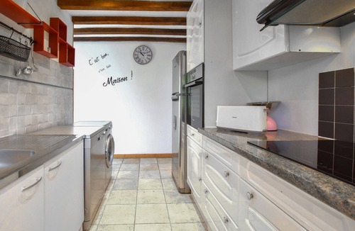 Bonneville-la-Louvet House | Confortable maison normande