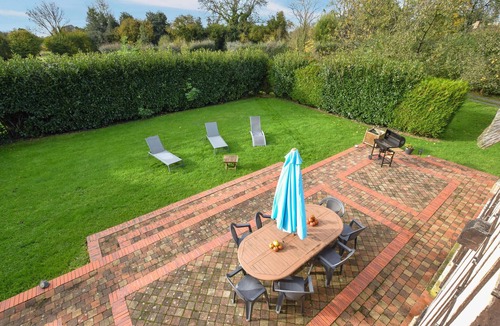 Bonneville-la-Louvet House | Confortable maison normande