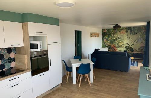 Arvieu Apartment | Confortable appartement vue lac de Pareloup