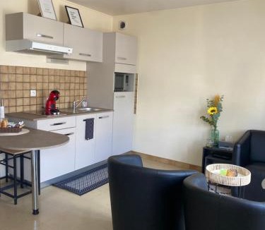 Ussel Apartment | Confortable et agréable T1 n 2