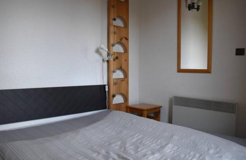Font-Romeu-Odeillo-Via Apartment | Confortable 2 Pièces Cabine, Vue Pyrénées & Parking - FR-1-580-11