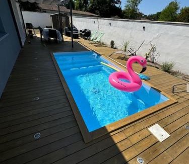 Saint-Jean-d'Illac House | Confortable Maison Avenue du Cap Ferret