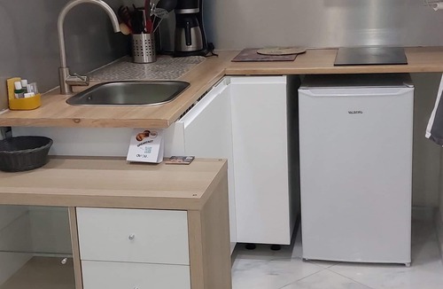 Route d'Arles Apartment | Confortable P2 Avec Garage Centre Calme