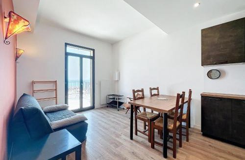 Carnon-Plage Apartment | Confortable T3 sur plage avec WiFi et parking privé - FR-1-715-104
