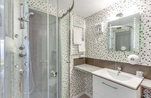 Thouars Hotel | ConfortT Hotel Thouars