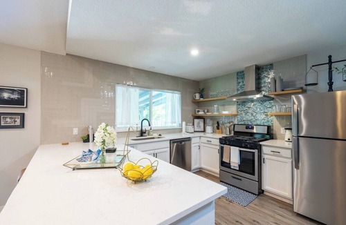 East Congress House | Congress Capitol by The Key Rentals