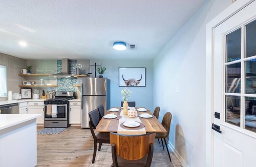 East Congress House | Congress Capitol by The Key Rentals