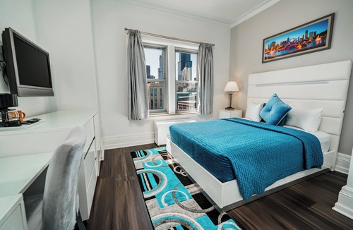 The Loop Hotel | Congress Plaza Hotel