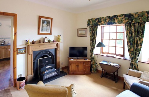 Dumfries Cottage | CONHEATH GATELODGE COTTAGE