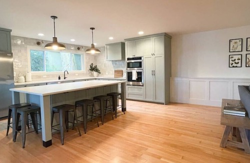 Bainbridge Island House | Conifer House Hideaway at Wing Point