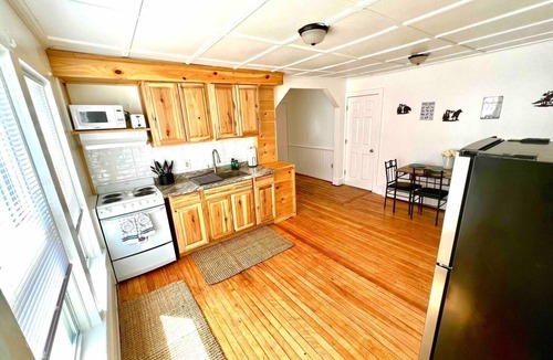 Saranac Lake Apartment | Conklin Cottage – Your Adirondack Escape