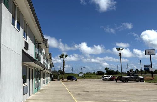 Aransas Pass Hotel | Conn Brown Harbour Inn Aransas Pass Corpus Christi