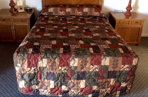 Connell Hotel | Connell Inn and Suites