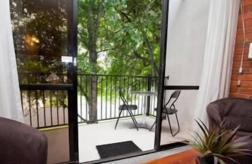 Traralgon Hotel | Connells Motel & Serviced Apartments