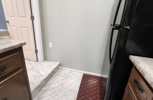 Cottondale Apartment | Conrad Apartment