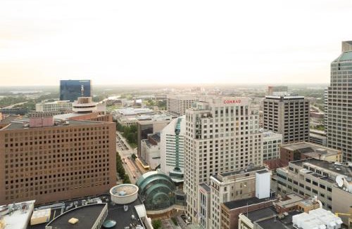 Mile Square Hotel | Conrad Indianapolis