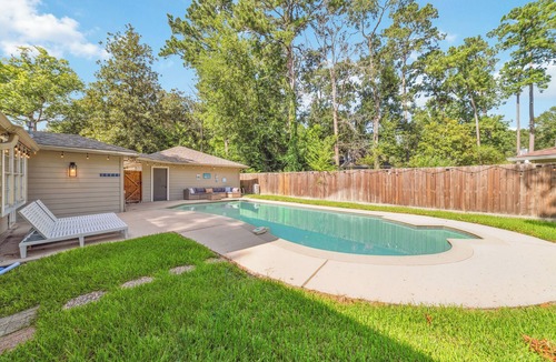 Conroe House | Conroe Getaway Retreat 4BR/2.5BA Private Pool with Game Room Near Mall