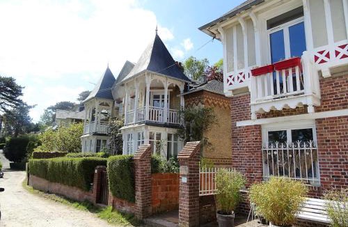 Hautot-sur-Mer House | Consolata