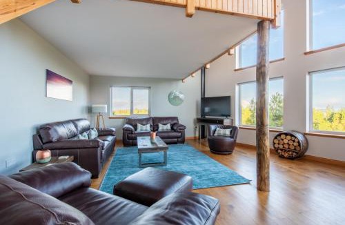 Isle of North Uist House | Constant & True Seasmhach agus Dileas