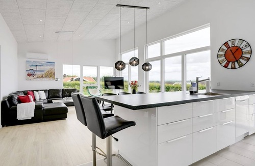 Sjølund House | "Constantin" - 500m from the sea by Interhome