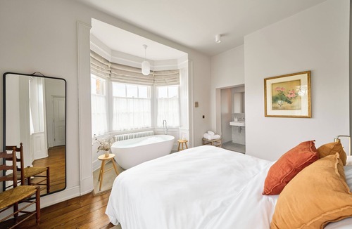 Tamworth Hotel | Constantine House