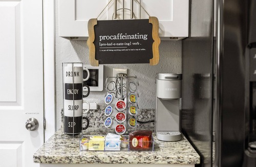 Cedar Hills House | Construction Workers Welcomed | NAS | I-295 Access