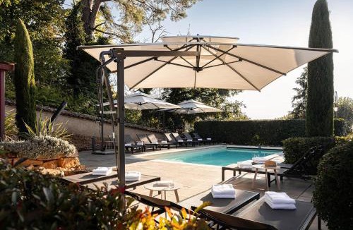 Blace Hotel | Contact Hôtels Le Savigny & Spa