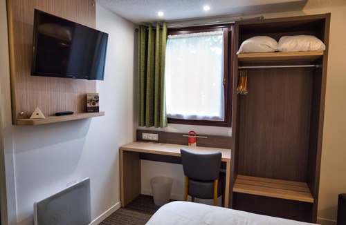 Cleon Hotel | Contact Hotel Le Seino Marin
