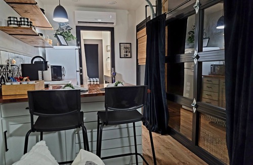 Elysian Fields House | Contain your life in a luxury Shipping Container