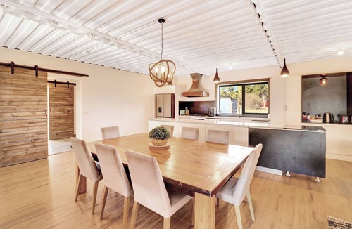 Mansfield House | Containers on Kidston