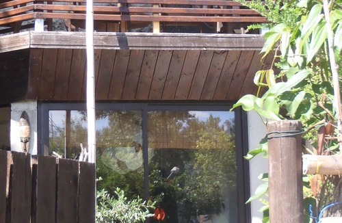 Saint-Etienne-de-Chigny House | contemporary cave house