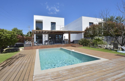 Saint-Jean Villa | Contemporary Villa with Pool & Jacuzzi