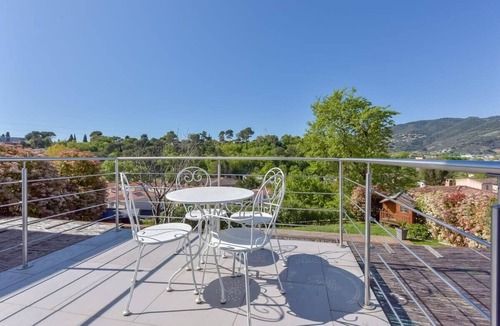 Saint-Jean Villa | Contemporary Villa with Pool & Jacuzzi