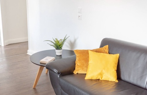 Puttelange-aux-Lacs Apartment | Contemporary Chic Apartment